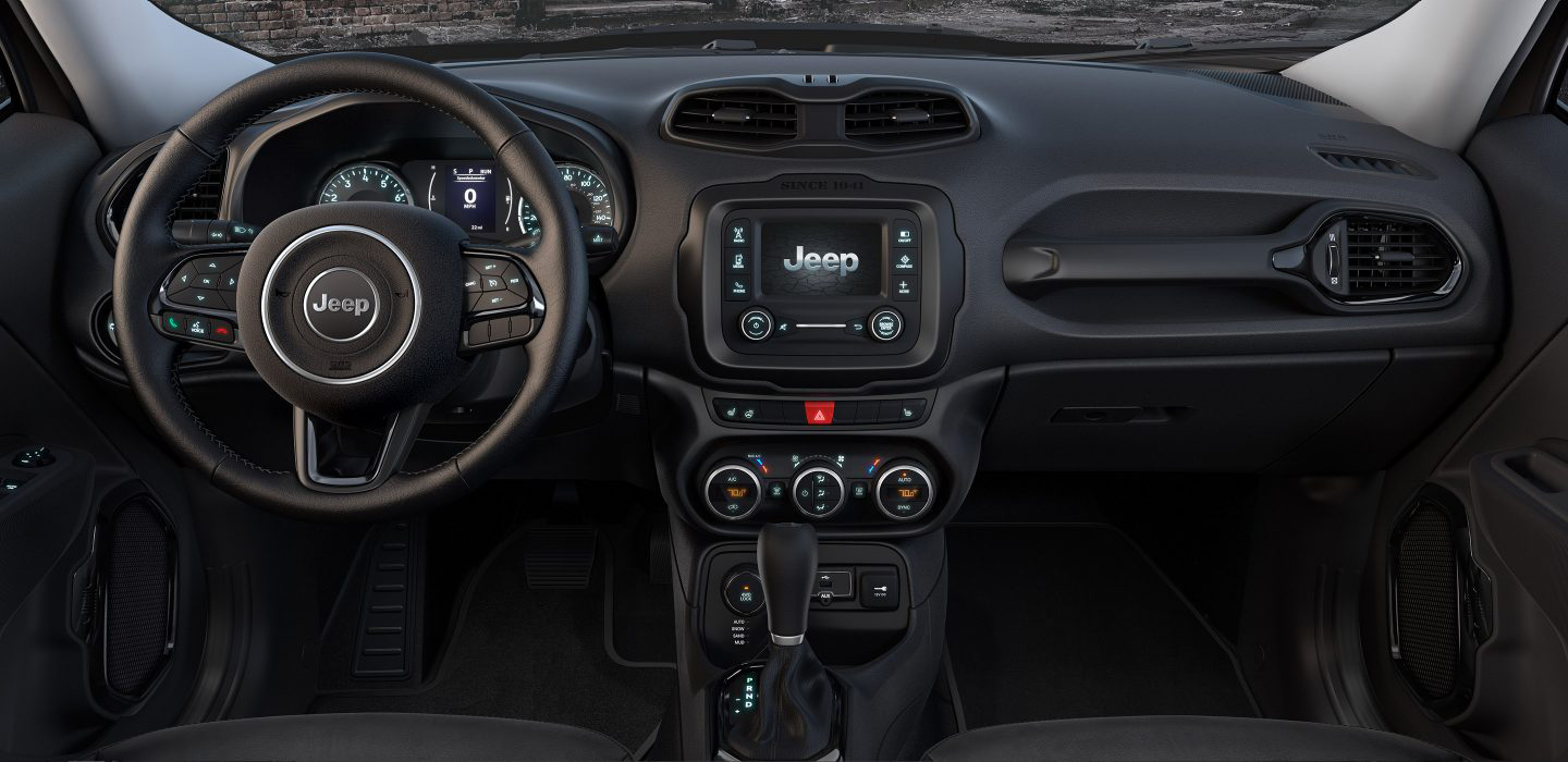 2017-Jeep-Renegade-Altitude-VLP-Interior-Gallery-3