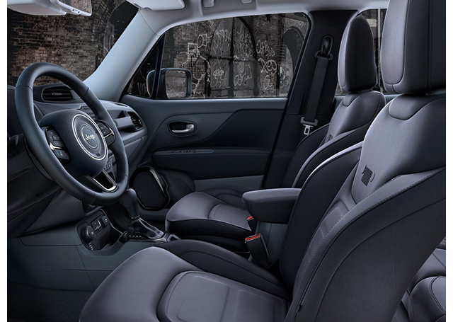 2017 Jeep Renegade Interior gallery-2